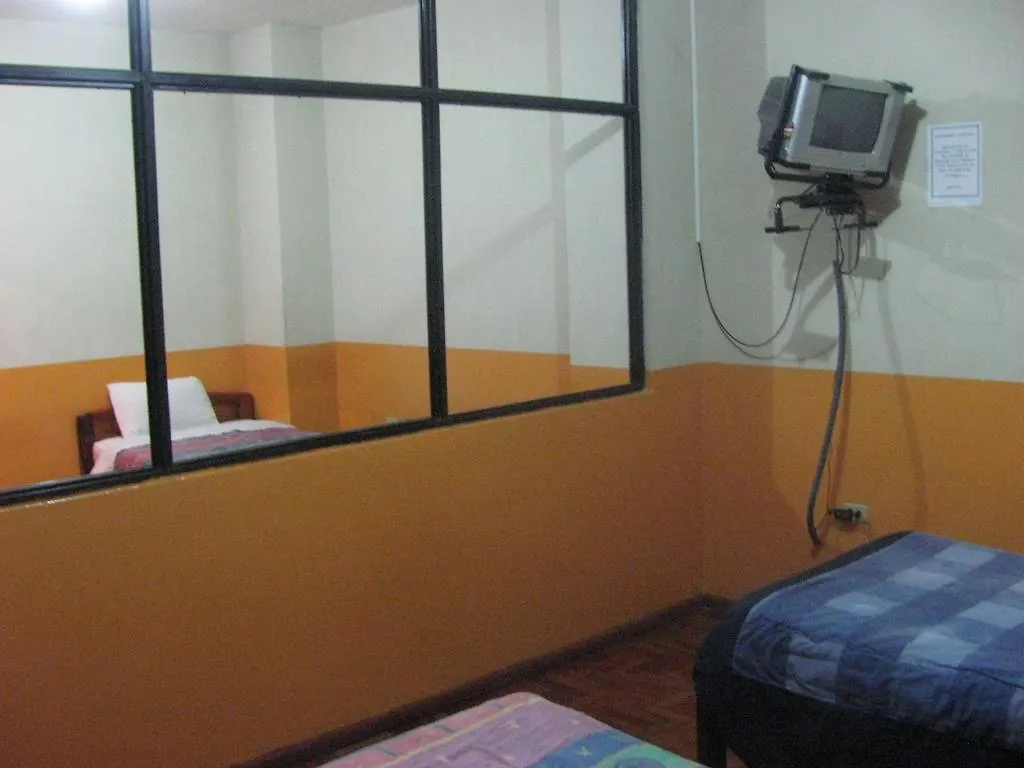 Hostal Oasis Quito 2 2*,