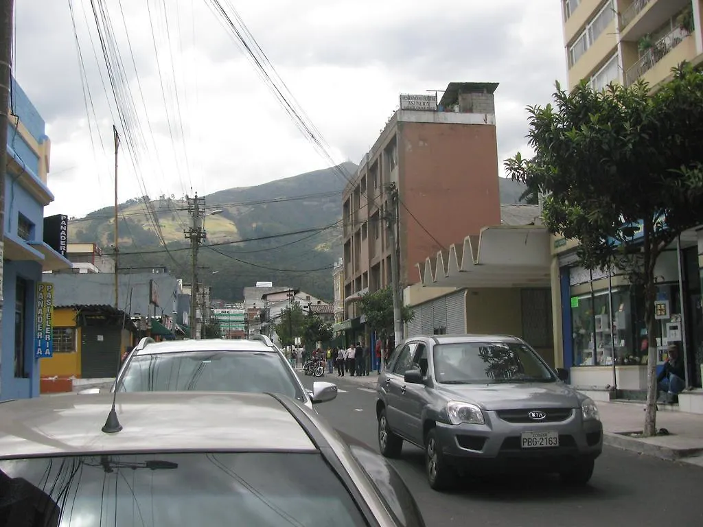 Hostal Oasis Quito 2 Ecuador