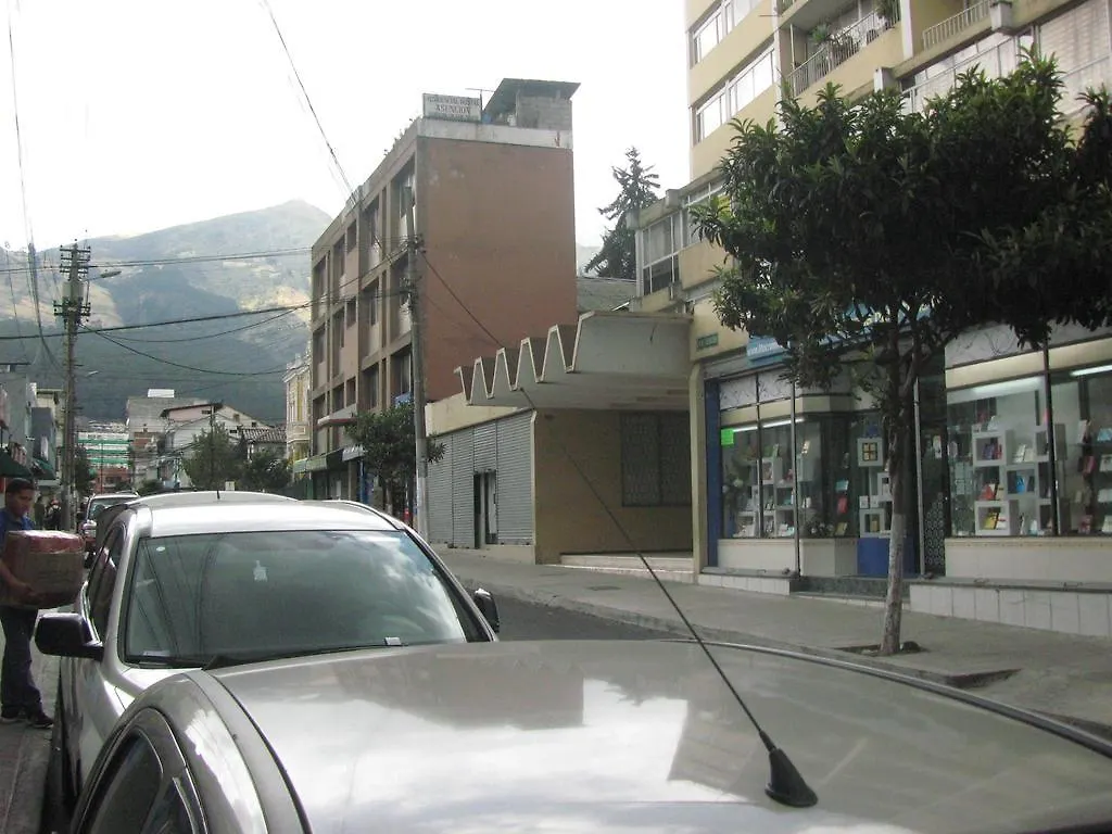 Hostal Oasis Quito 2