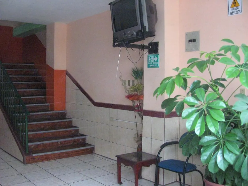 Hostal Oasis Quito 2