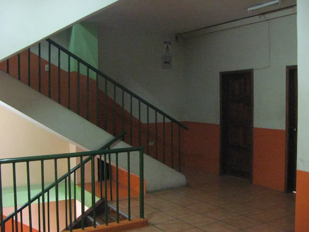 Hostal Oasis Quito 2 Guest house